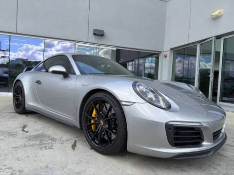 2019 Porsche 911 Carrera 4S