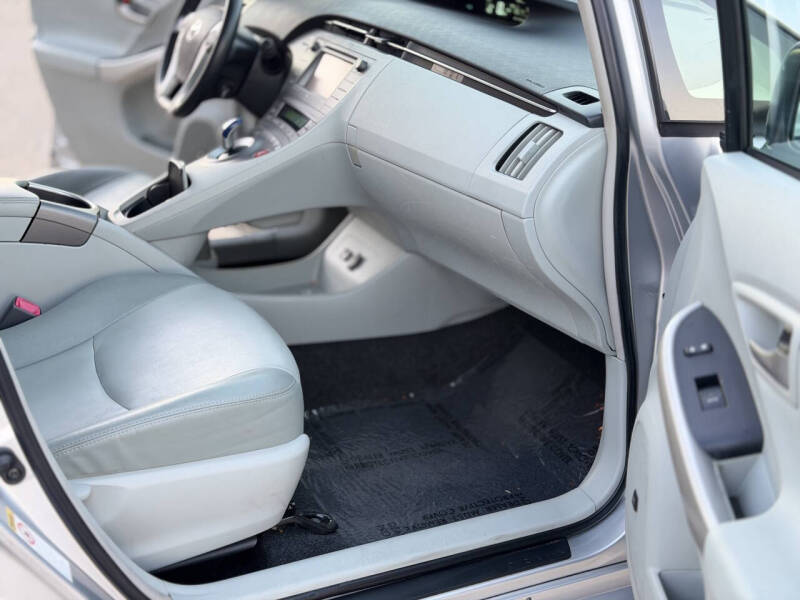 2013 Toyota Prius Four