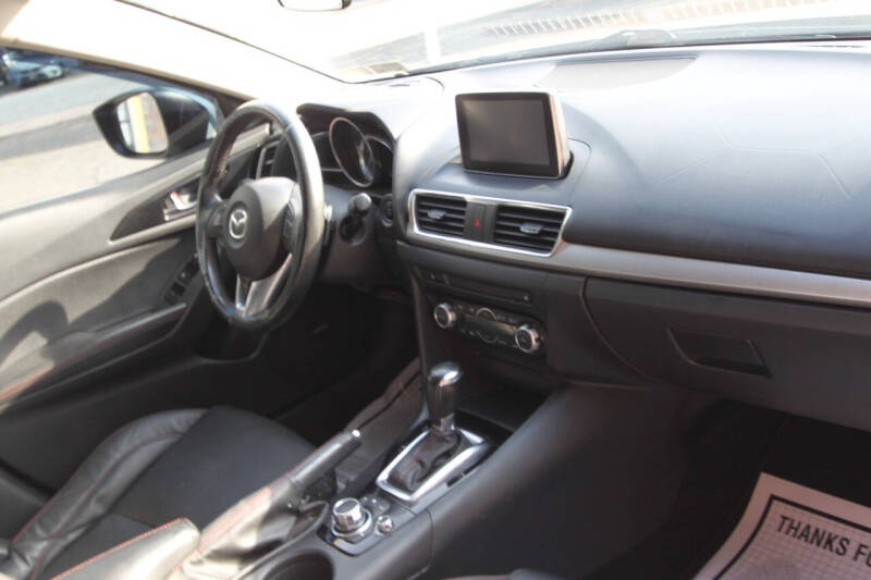 2015 Mazda MAZDA3 s Touring