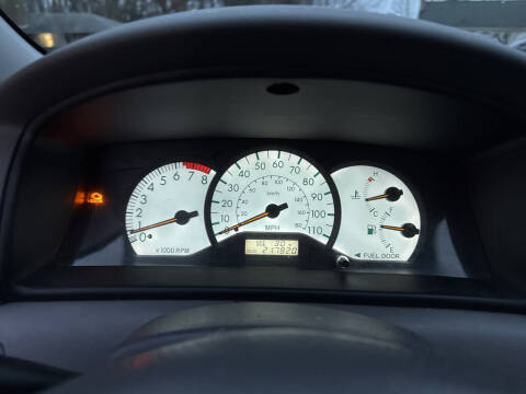 2003 Toyota Corolla LE