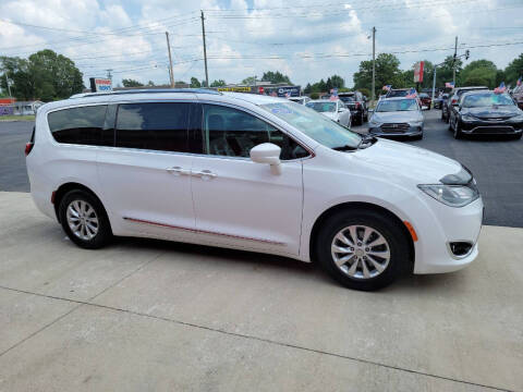 2018 Chrysler Pacifica Touring L