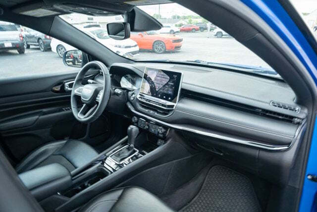 2023 Jeep Compass Altitude