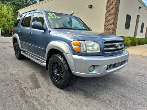 2004 Toyota Sequoia SR5