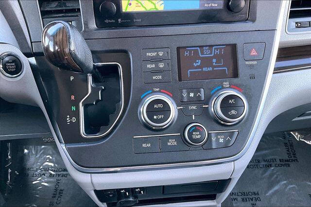 2017 Toyota Sienna
