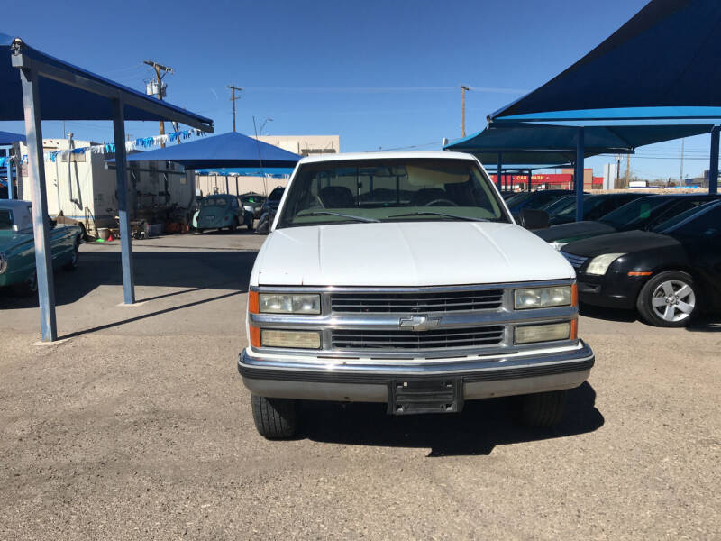 1998 Chevrolet C/K 2500 Series for sale at Autos Montes in Socorro TX