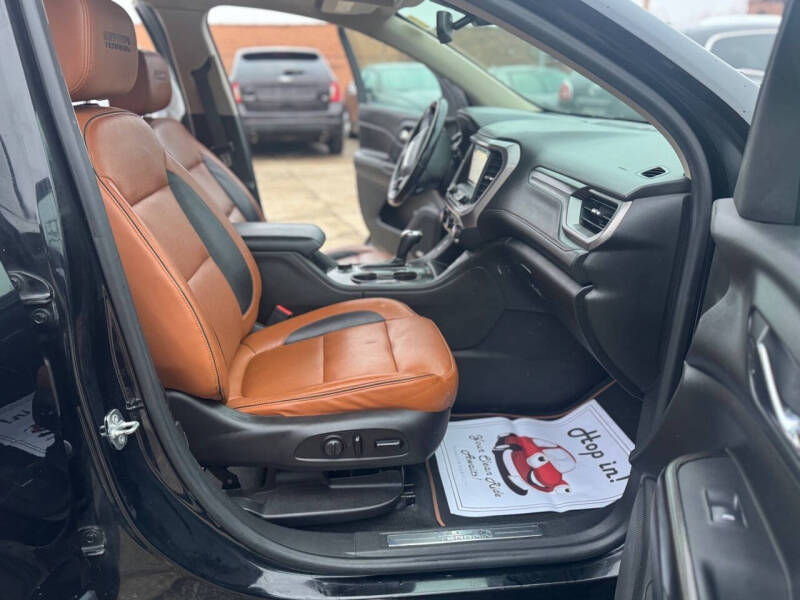 2017 GMC Acadia SLT-1