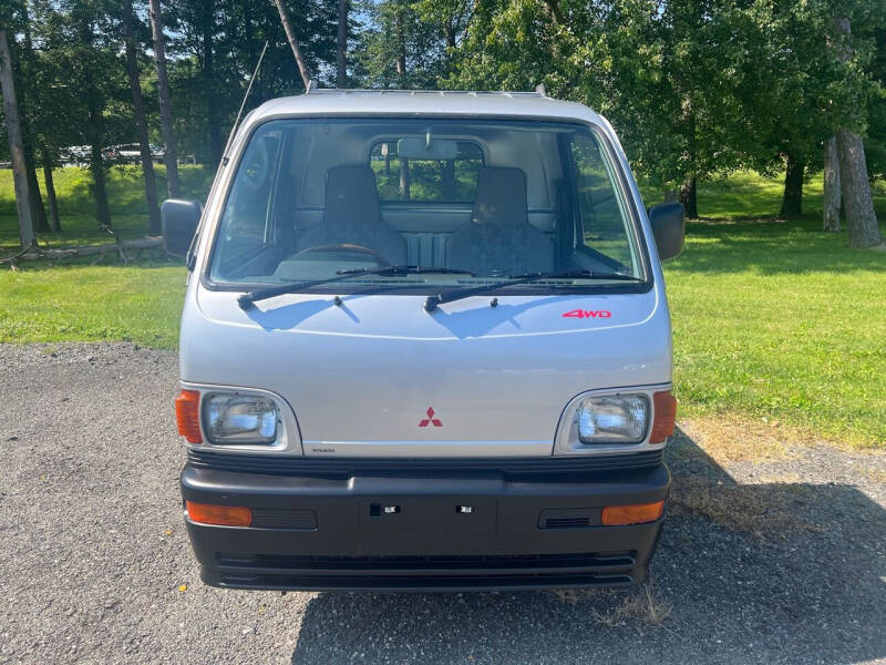 1994 Mitsubishi Truck