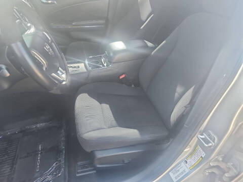 2012 Dodge Charger SE