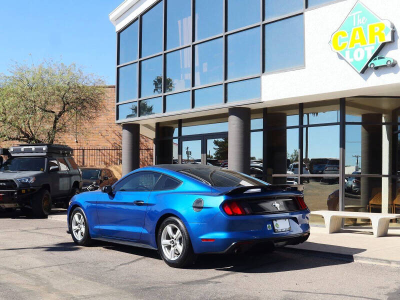 2017 Ford Mustang V6