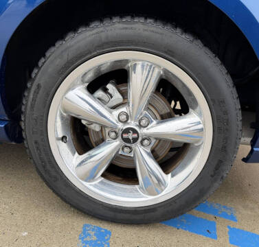 2009 Ford Mustang GT Deluxe