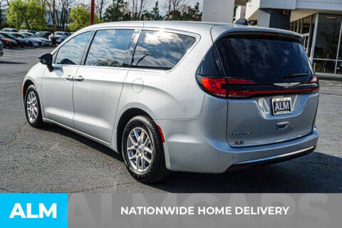 2024 Chrysler Pacifica Touring L