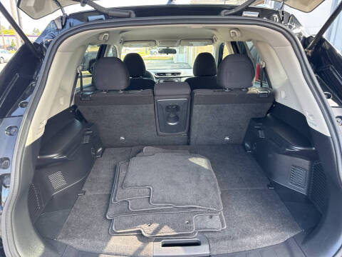 2020 Nissan Rogue SV