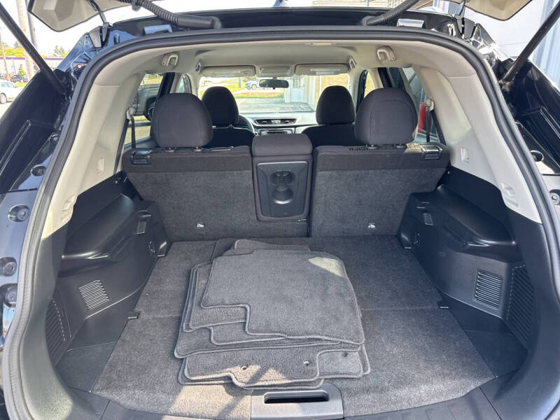 2020 Nissan Rogue SV