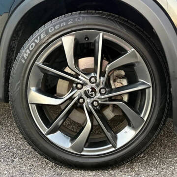 2019 Infiniti QX50 Essential