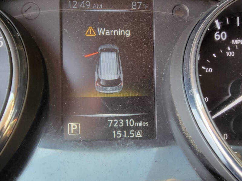 2016 Nissan Rogue SV