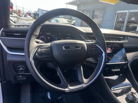 2023 Jeep Grand Cherokee L Altitude