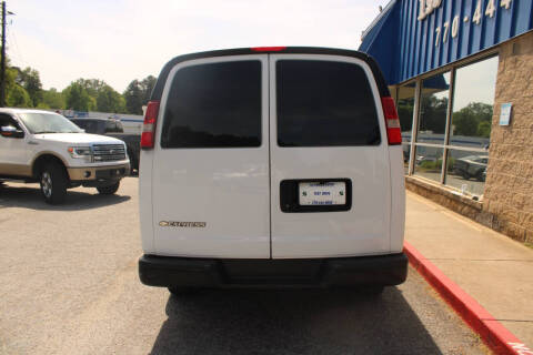 2019 Chevrolet Express 2500