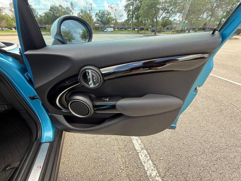 2015 MINI Hardtop 4 Door Cooper S