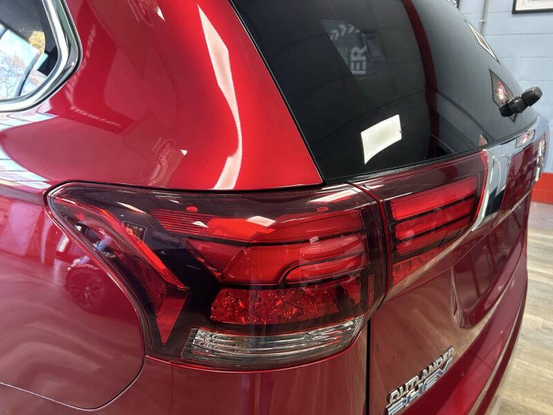 2020 Mitsubishi Outlander PHEV SEL