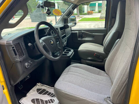 2020 Chevrolet Express 2500