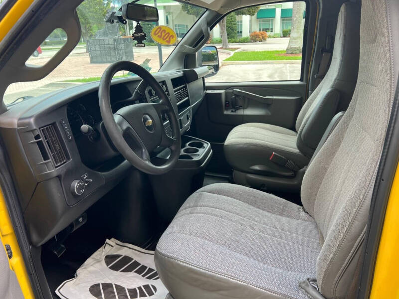 2020 Chevrolet Express 2500