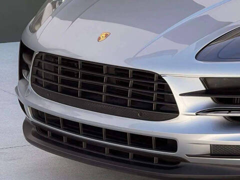 2020 Porsche Macan S