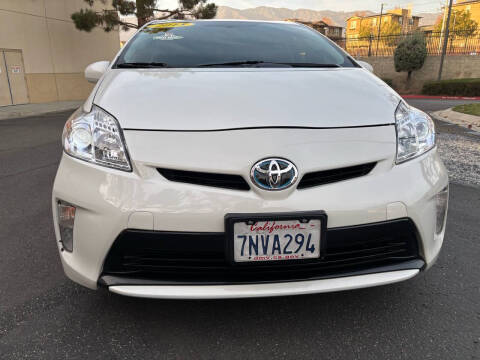 2015 Toyota Prius Two