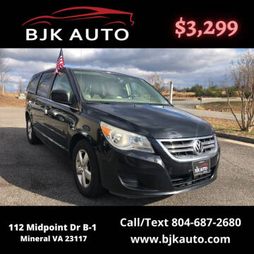 2009 Volkswagen Routan for sale at BJK Auto in Oilville VA