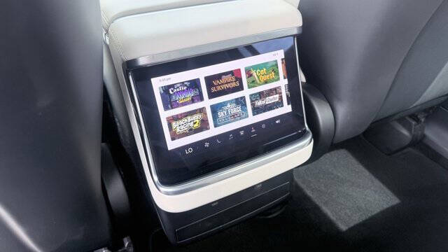 2022 Tesla Model X