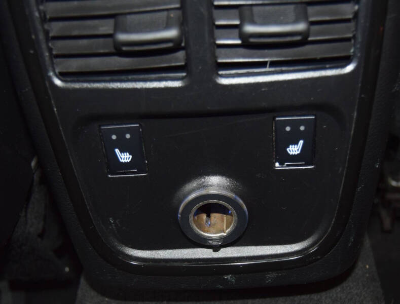 2013 Chrysler 300 SRT8