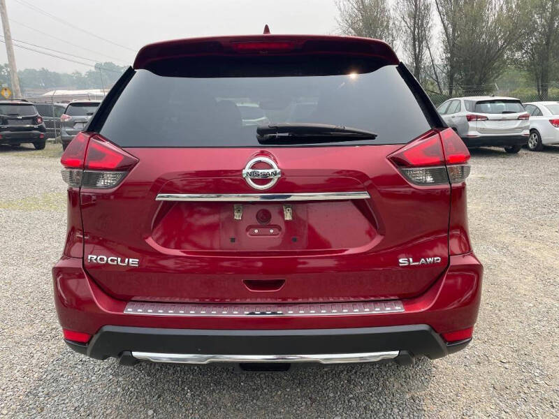 2018 Nissan Rogue SL