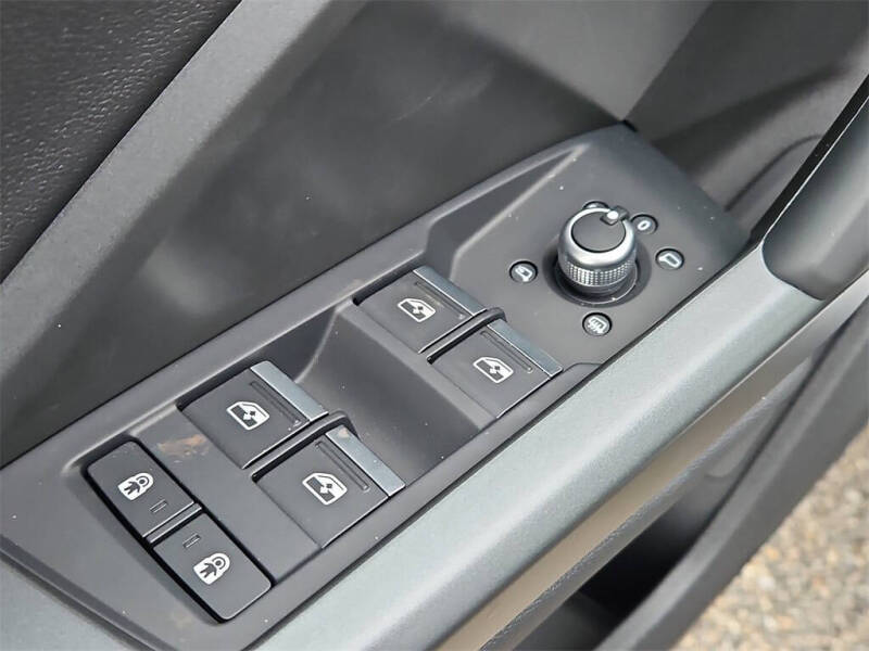 2025 Audi Q3 quattro S line Premium 45 TFSI