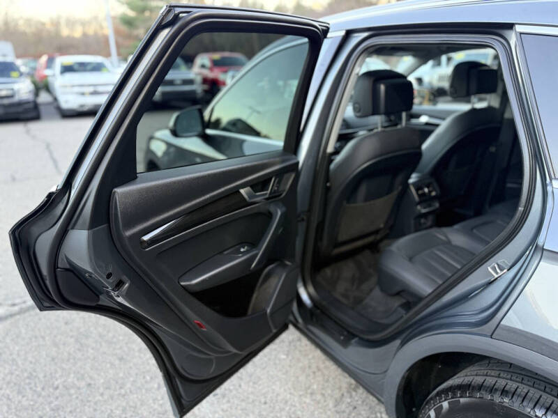 2018 Audi Q5 2.0T quattro Premium Plus