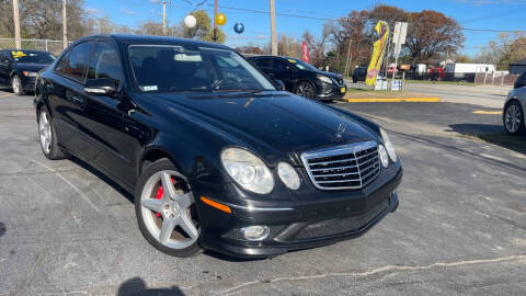 2008 Mercedes-Benz E-Class for sale at Chicagoland Motorwerks INC in Joliet IL