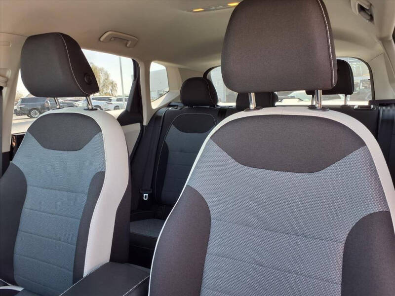 2026 Volkswagen Taos S