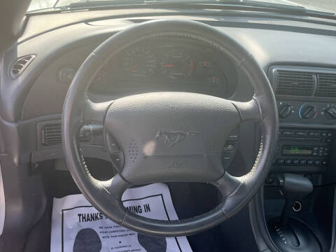 2003 Ford Mustang Premium