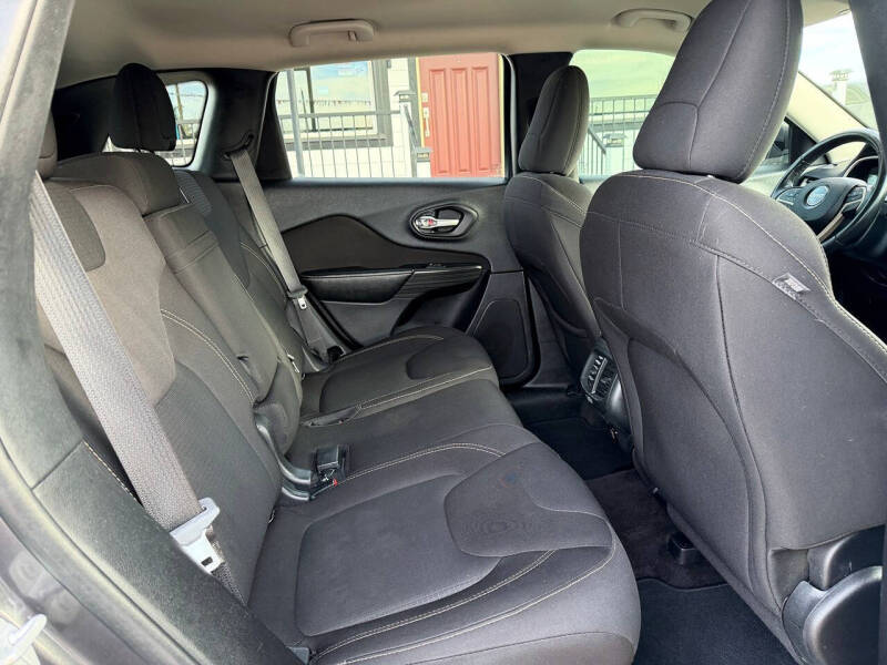 2016 Jeep Cherokee Latitude