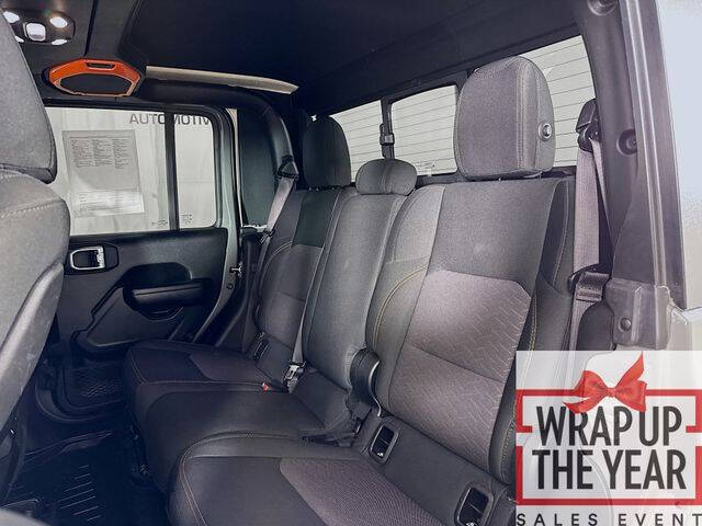 2021 Jeep Gladiator Mojave