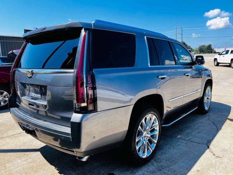 2019 Cadillac Escalade Luxury