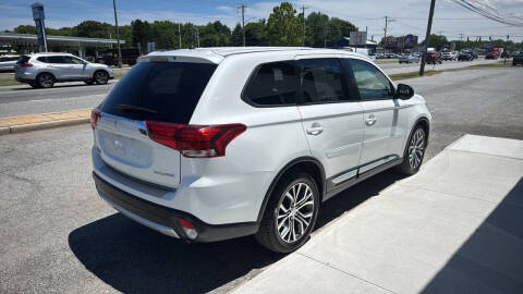 2016 Mitsubishi Outlander