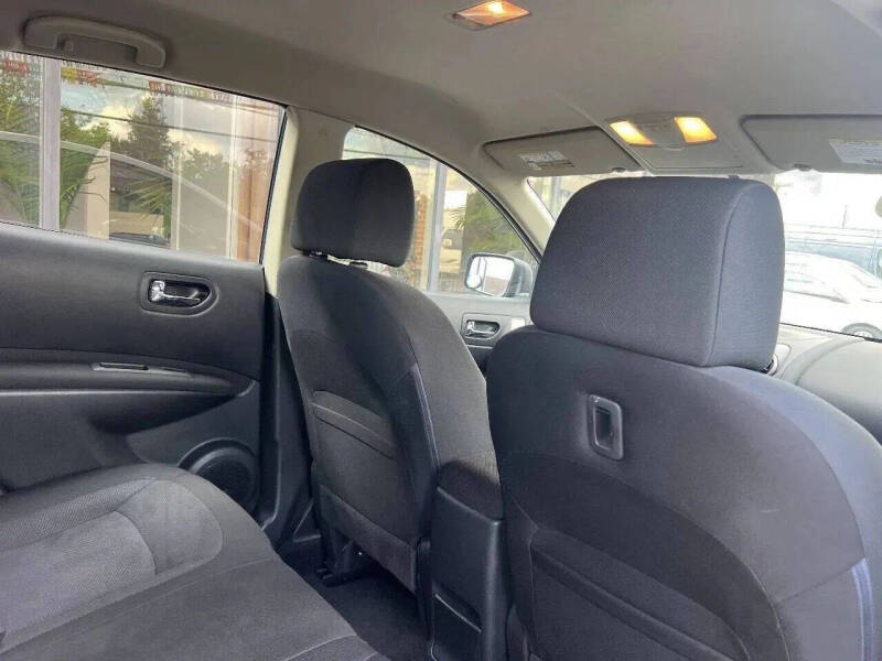 2014 Nissan Rogue Select S