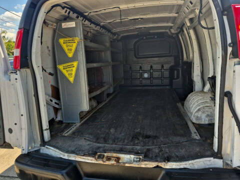 2021 Chevrolet Express 2500