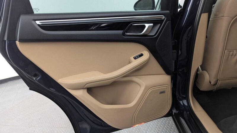 2019 Porsche Macan S