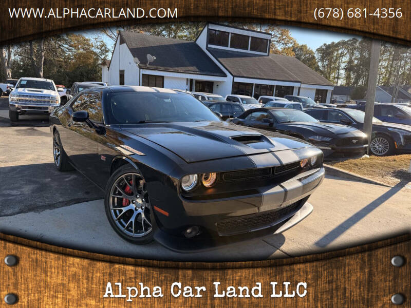 2015 Dodge Challenger SRT's photo