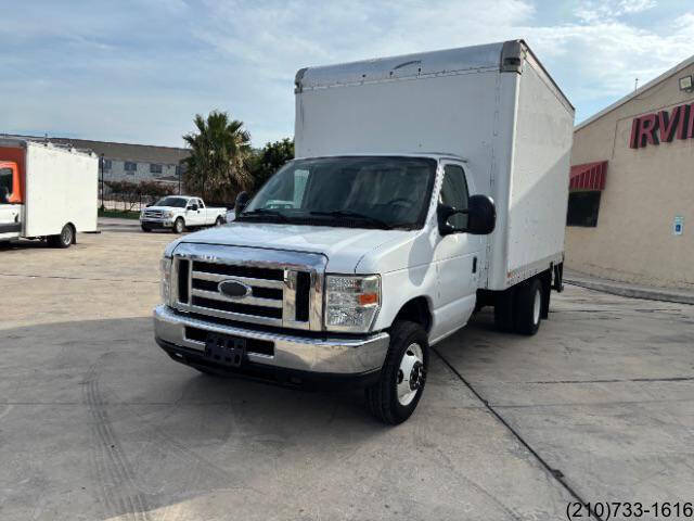 2016 Ford E-Series