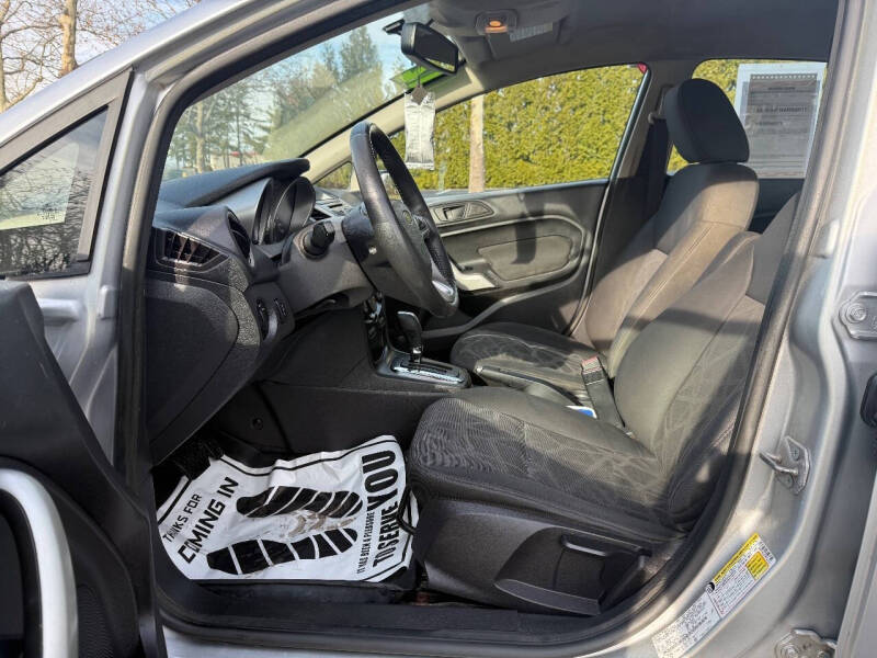 2012 Ford Fiesta SEL