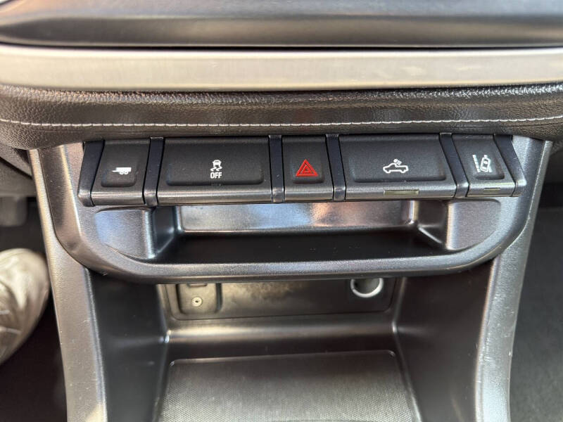 2017 GMC Canyon SLE