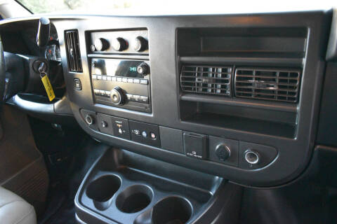 2017 Chevrolet Express 2500