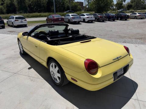 2002 Ford Thunderbird Deluxe