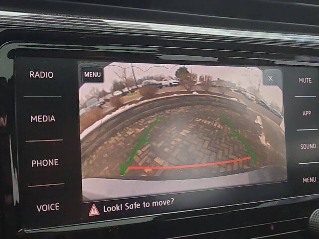 2020 Volkswagen Passat R-Line